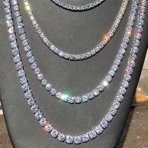 14k yellow gold Women’s Diamond Tennis Chain